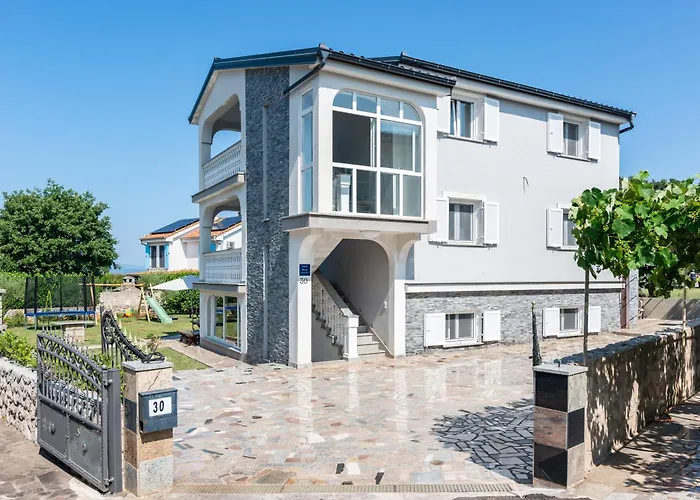 Mitros Apartment