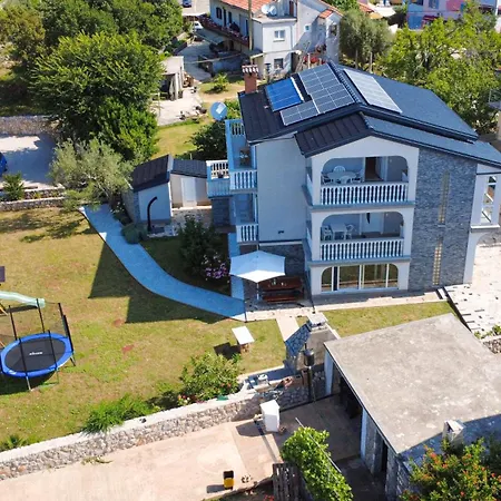 Mitros Apartment Malinska Exterior photo