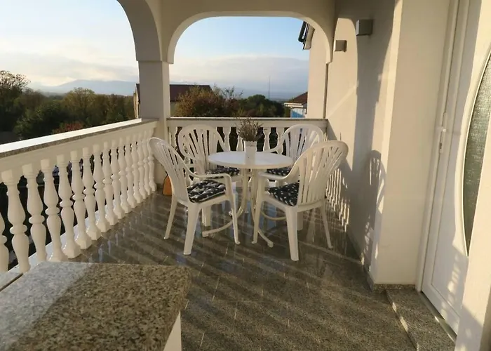 Mitros Apartment
